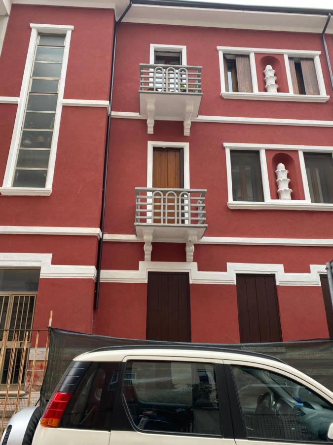 Отель Residenza Grazioli Верона Экстерьер фото